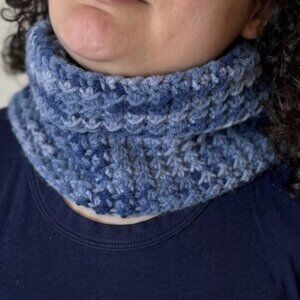 Varied Blue Crochet Cowl